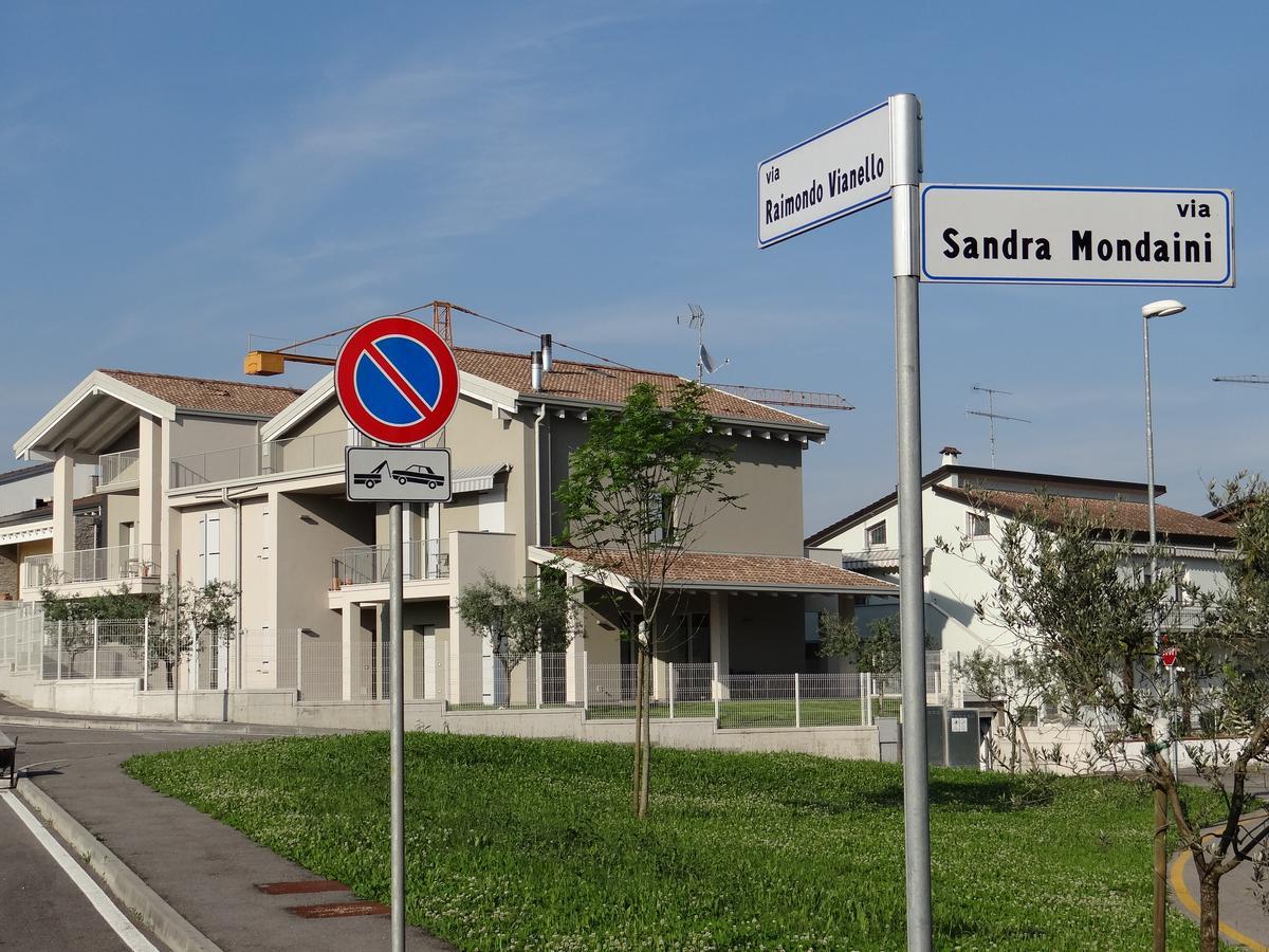 Hotel Nuovo Laghetto Del Frassino Peschiera del Garda Esterno foto